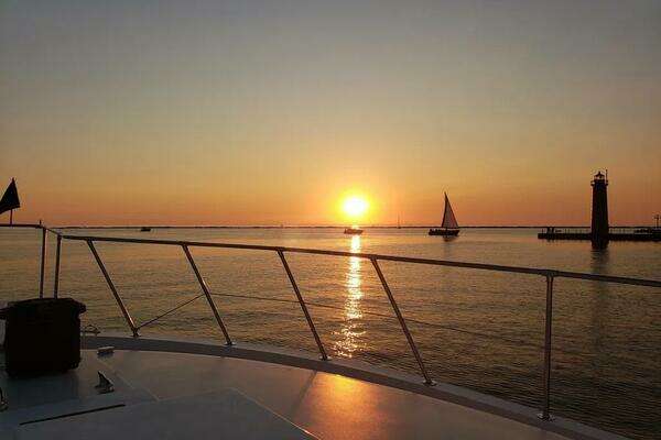 1986Bertram 58 ft 58 Flybridge Motor Yacht   TENACITY