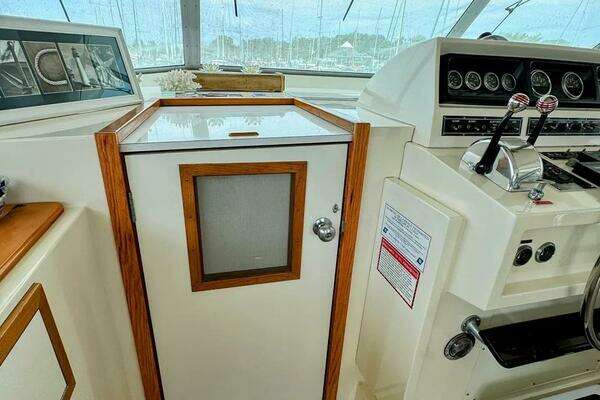 1986Bertram 58 ft 58 Flybridge Motor Yacht   TENACITY