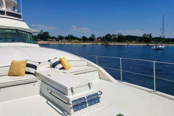1986Bertram 58 ft 58 Flybridge Motor Yacht   TENACITY