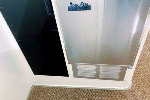 1986Bertram 58 ft 58 Flybridge Motor Yacht   TENACITY