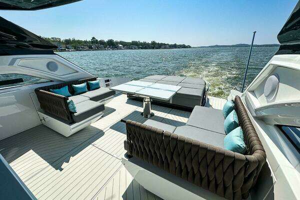 2026 Sunseeker 55