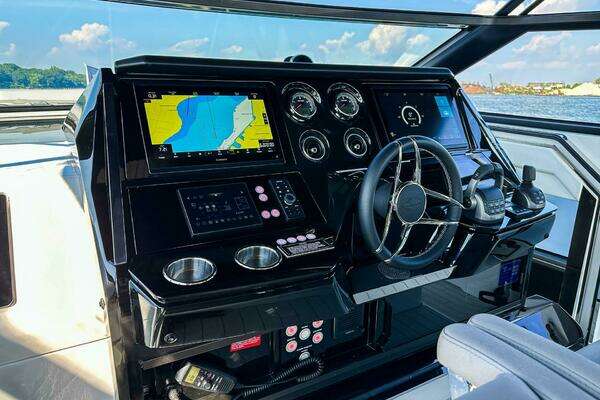 2026 Sunseeker 55