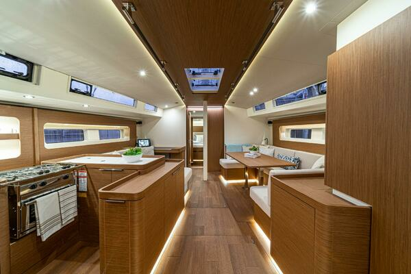 54ft Beneteau Yacht For Sale
