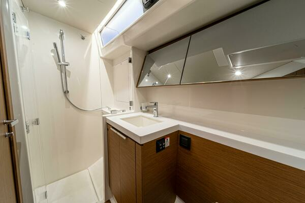 54ft Beneteau Yacht For Sale