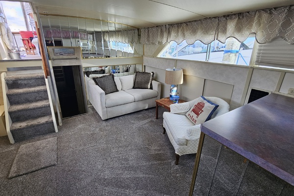 Big as the Sky 47ft Chris Craft Yacht For Sale