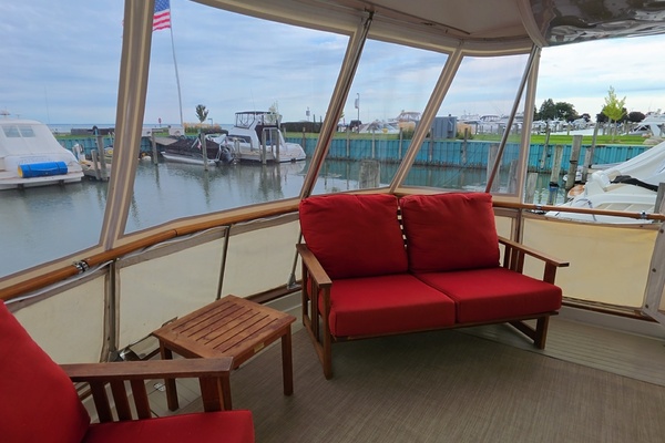 Big as the Sky 47ft Chris Craft Yacht For Sale