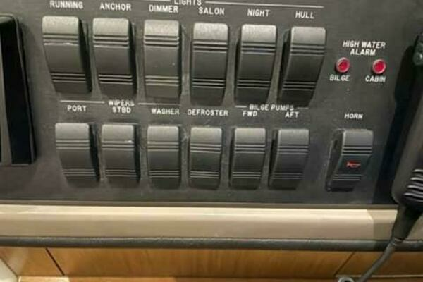 Photo of the 2017 Sea Ray 460 Sundancer "Merrily Ann"