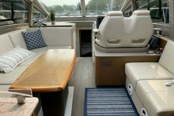 Photo of the 2017 Sea Ray 460 Sundancer "Merrily Ann"