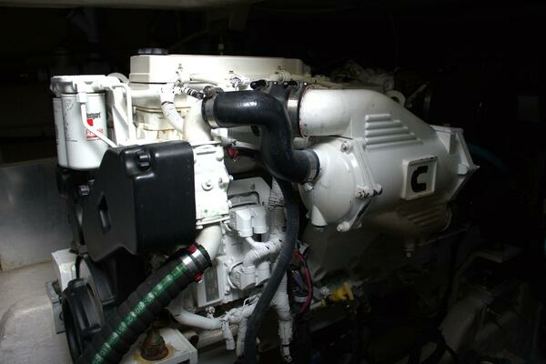 Photo of the 2017 Sea Ray 460 Sundancer "Merrily Ann"