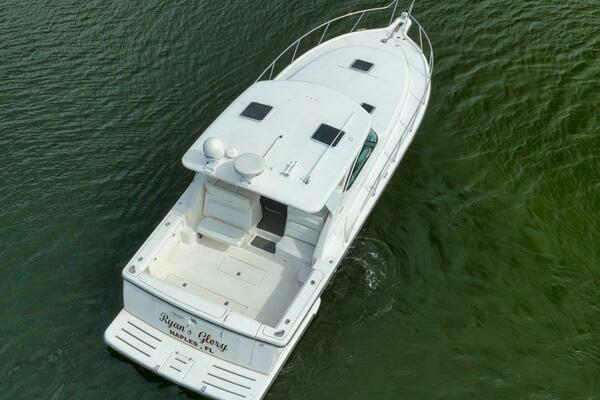 2004 Tiara Yachts 38
