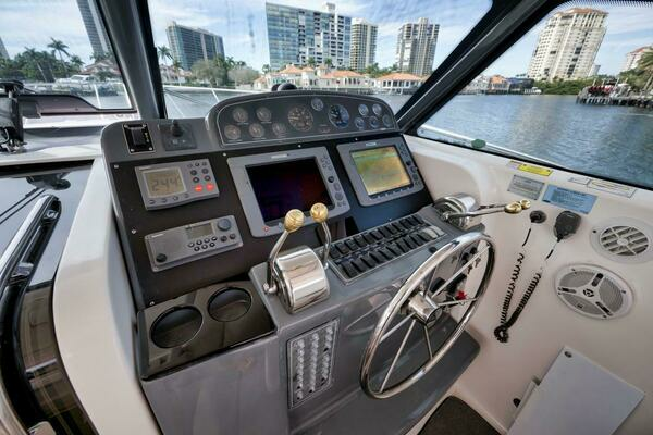 2004 Tiara Yachts 38