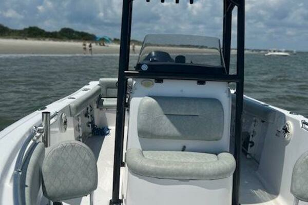 Flounder Pounder 23ft Sportsman Yacht For Sale