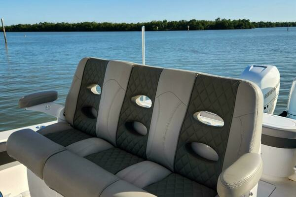 2021 Valhalla Boatworks 33