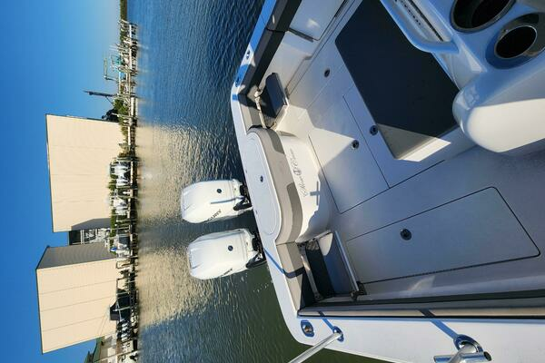 2021 Valhalla Boatworks 33