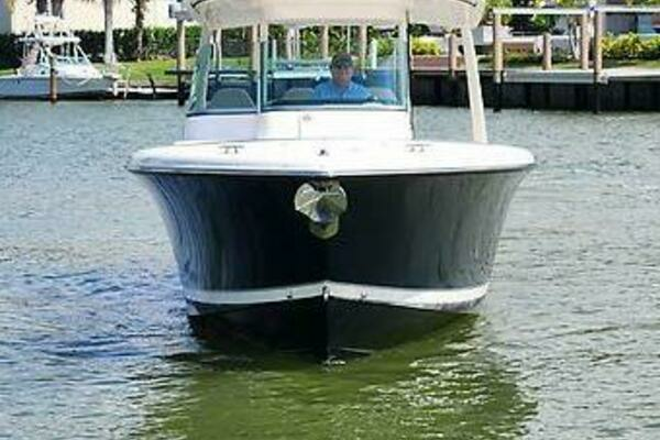 2015 Pursuit 31