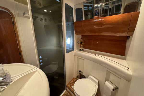 2001 Viking Princess 45