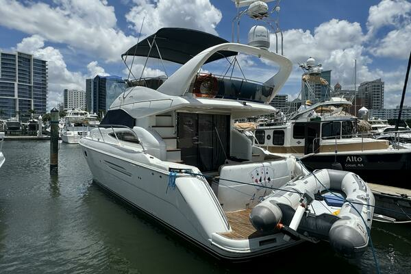 2001 Viking Princess 45