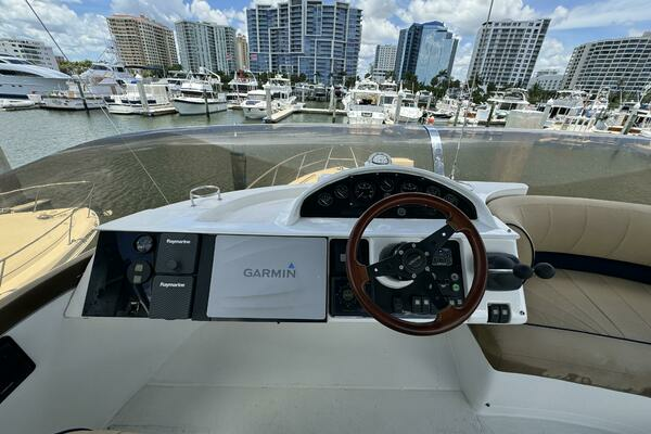 2001 Viking Princess 45