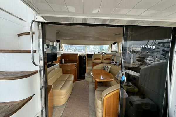 2001 Viking Princess 45