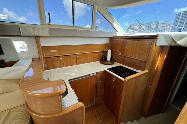 2001 Viking Princess 45