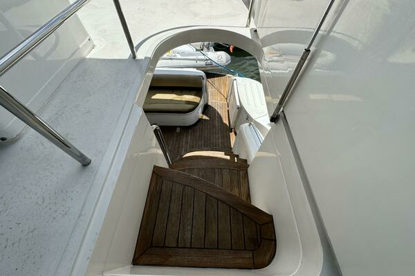 2001 Viking Princess 45