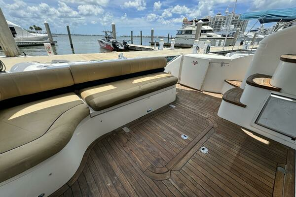 2001 Viking Princess 45