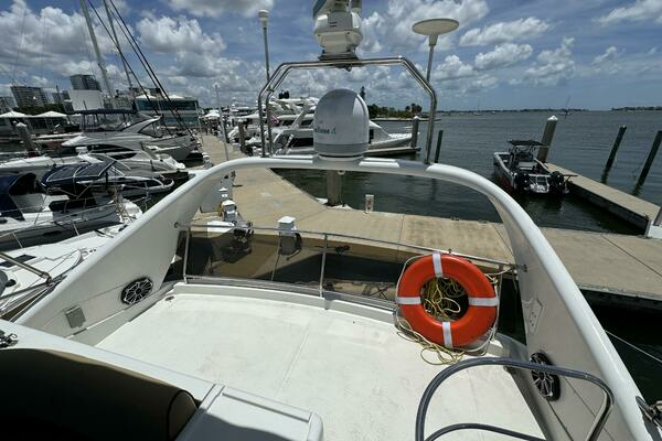 2001 Viking Princess 45