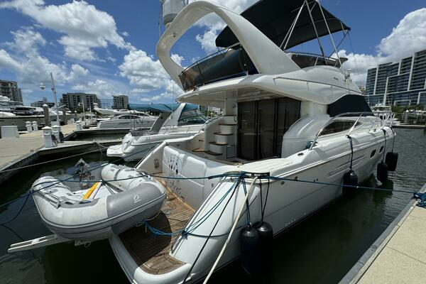 2001 Viking Princess 45