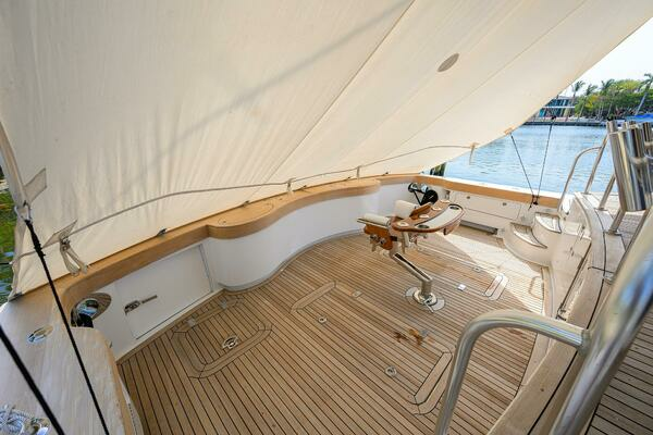 JR 82ft Sea Force IX Yacht For Sale