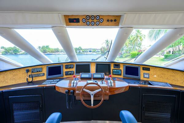 JR 82ft Sea Force IX Yacht For Sale