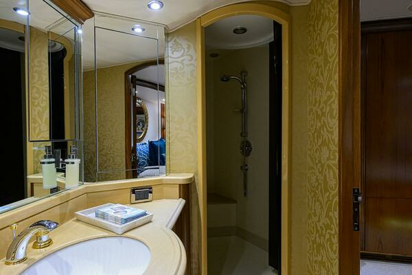 JR 82ft Sea Force IX Yacht For Sale
