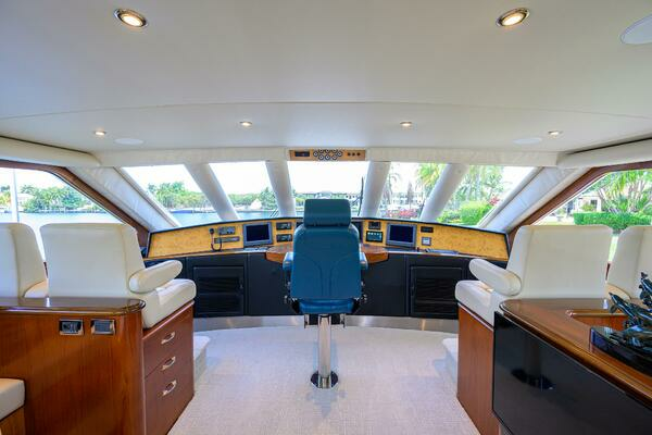 JR 82ft Sea Force IX Yacht For Sale