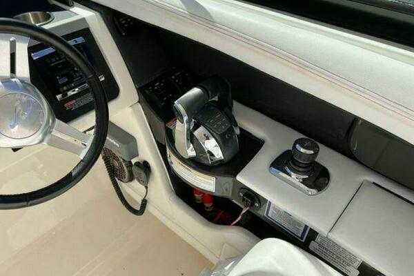 A Champagne Thing 35ft Sea Ray Yacht For Sale