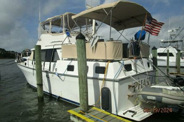 Photo of the 1984 Mainship 40DC "Phase II"