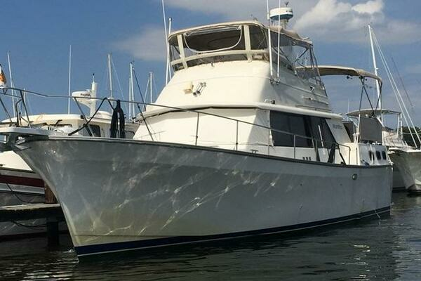 Photo of the 1984 Mainship 40DC "Phase II"