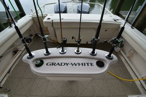 2016 Grady-White 33