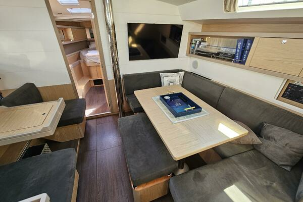 Photo of the 2017 Beneteau Oceanis 45 "Lily Pad"