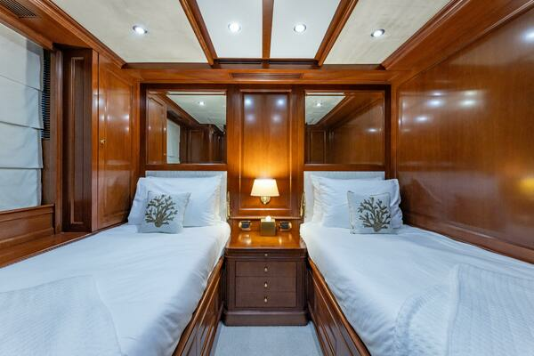 2013 Benetti 121