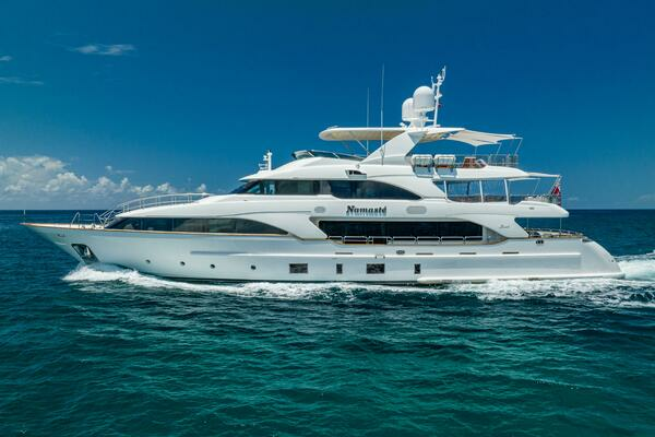 2013 Benetti 121