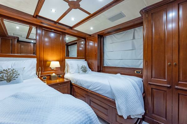 2013 Benetti 121