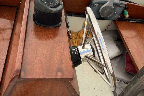 Photo of the 1985 Boston Whaler  "Untitled"