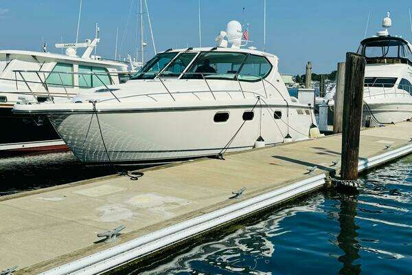 39-ft-Tiara Yachts-2007-3900 Sovran-Why-Knot-Portland Maine United States yacht for sale