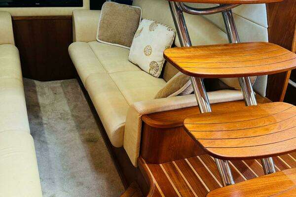 2007 Tiara Yachts 39