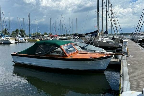 Photo of the 1968 Lyman  "LULU"