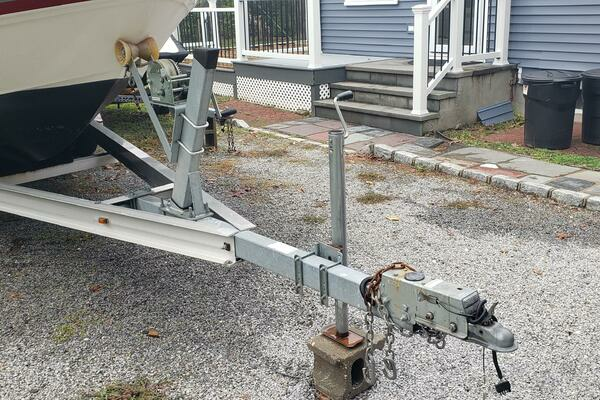 Photo of the 2004 Maxum 2400 SCR