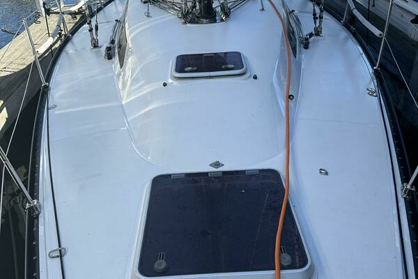 C&C 115 Yacht For Sale