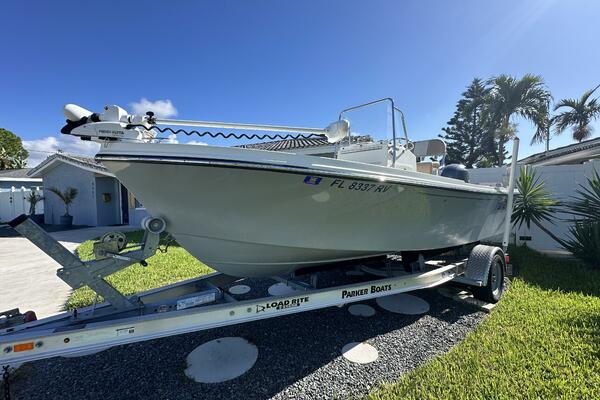 18ft Parker Yacht For Sale