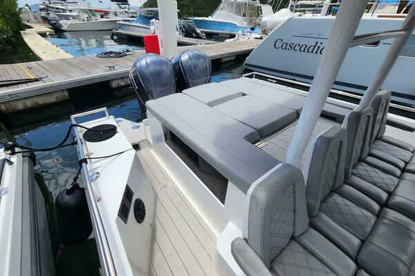 Silver Fox 37ft Axopar Yacht For Sale