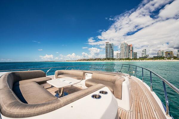 Transcendence 78ft Azimut Yacht For Sale