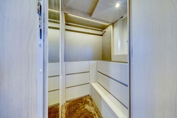 Transcendence 78ft Azimut Yacht For Sale